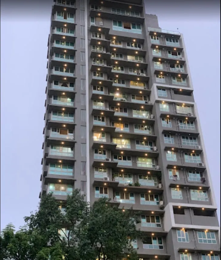 Avenue 14 — Dadar East (2)