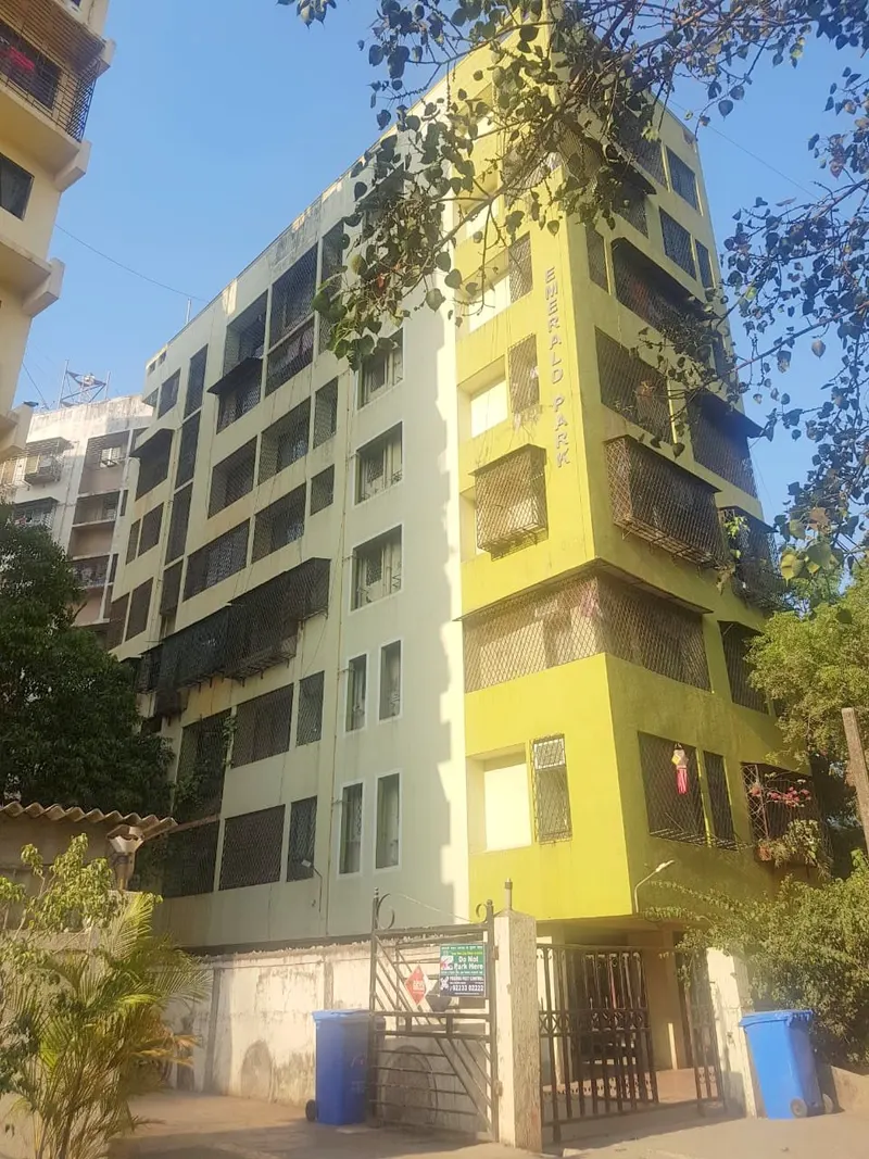 Emerald Park — Andheri West