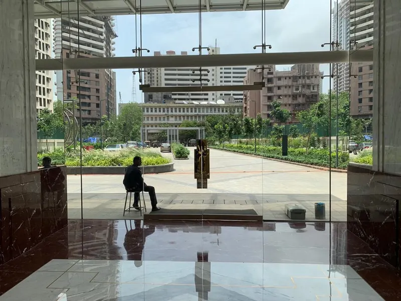 Indiabulls Blu — Worli (3)