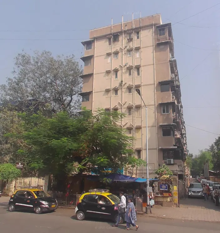 Gold Coin — Tardeo