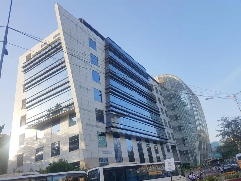 Ackruti Centre Point — Andheri East (2)