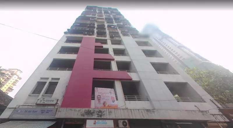 Valencia Tower — Tardeo (1)