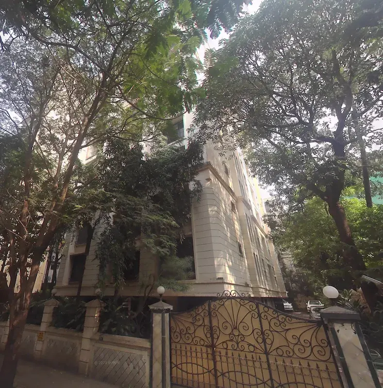 Adibaba Apartments — Santacruz West