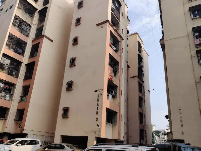 Akash Apartment — Santacruz East