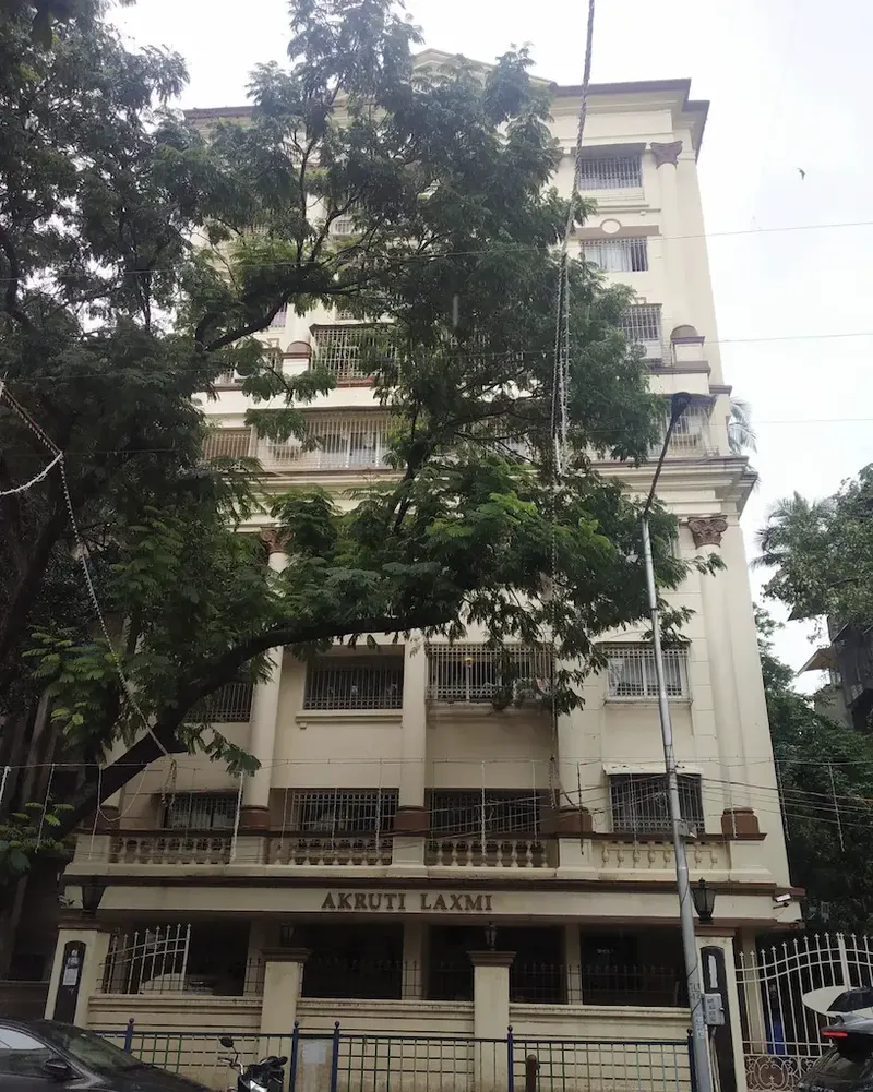 Akruti Laxmi — Dadar East