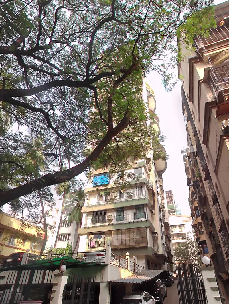 Aquarius Towers — Bandra West (2)
