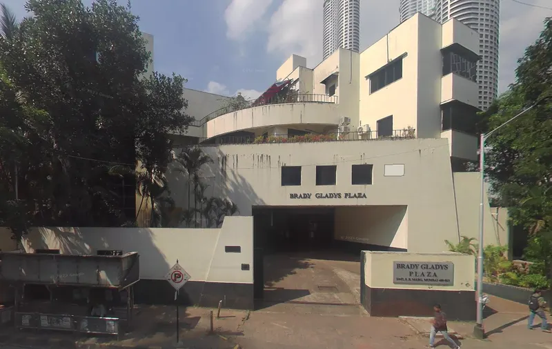 Brady Gladys Plaza — Lower Parel