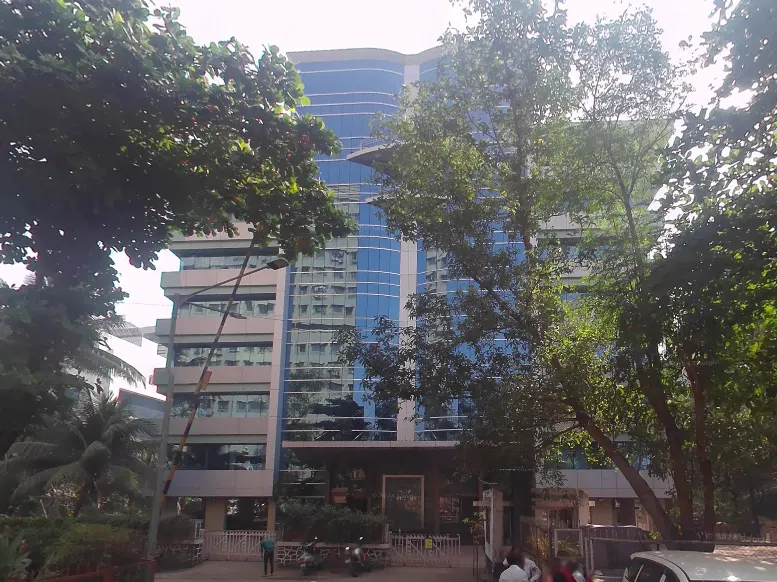Centaur House — Santacruz East