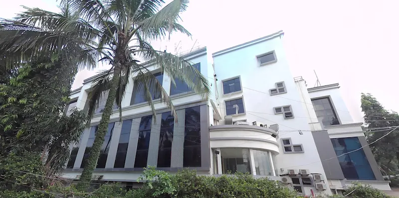 Krislon House — Andheri East (2)