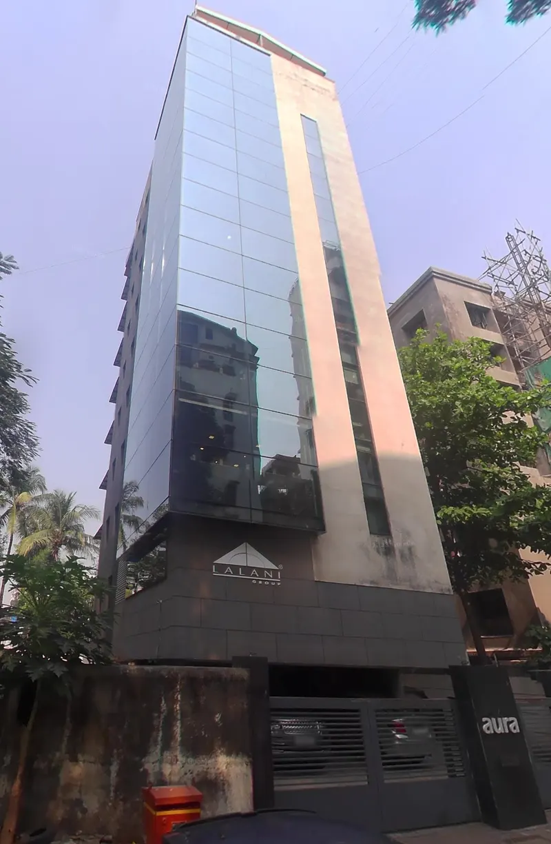 Lalani Aura — Bandra West