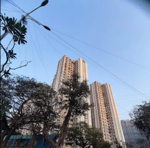 Lodha Amara — Thane West (1)