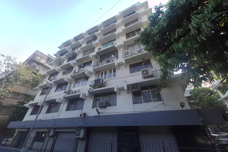 Niranjan — Marine Drive