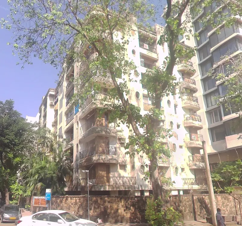 Padmanabhan — Juhu