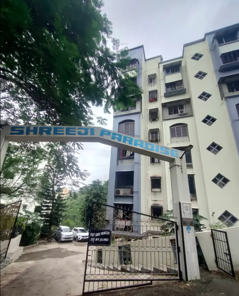 Shreeji Paradise — Andheri West (1)