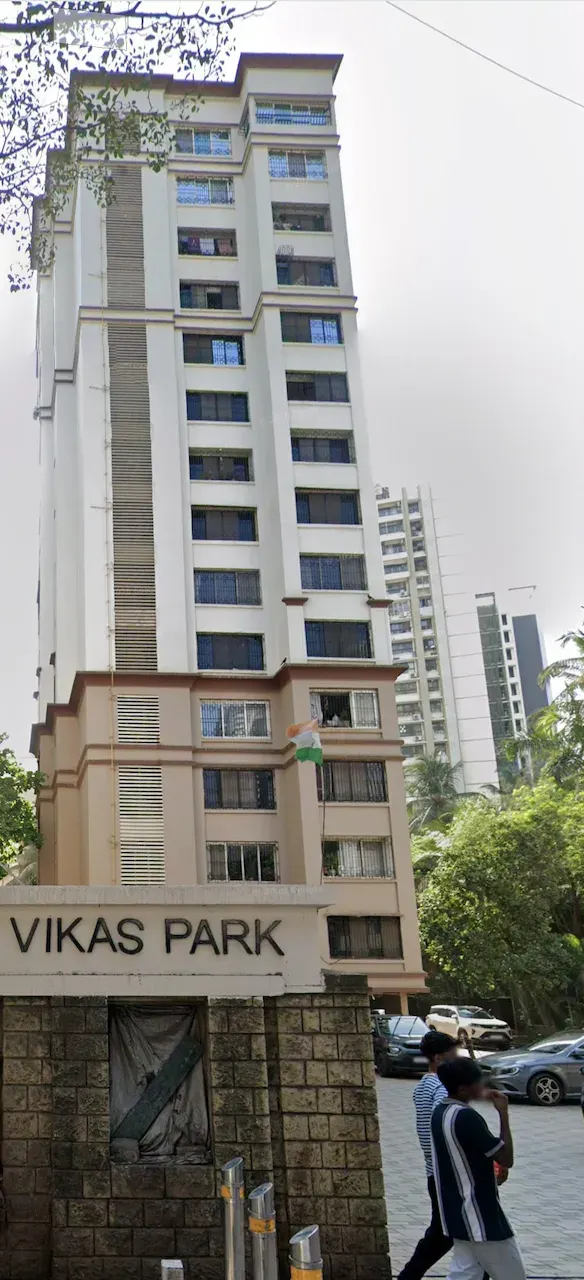 Vikas Park Tower — Malad West (1)