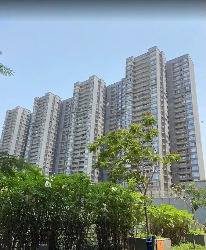 Wadhwa The Address — Ghatkopar West (2)