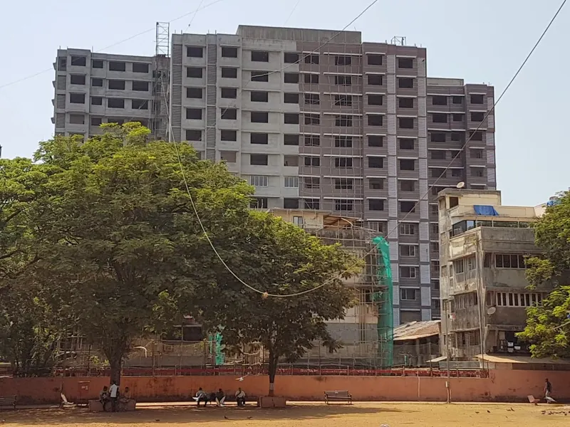 Amber Wood — Andheri West