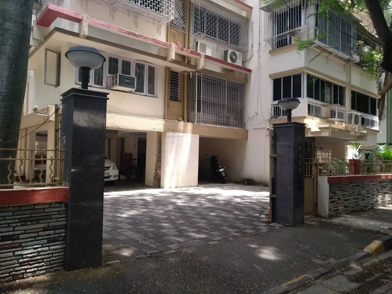 Avanti Society — Santacruz West