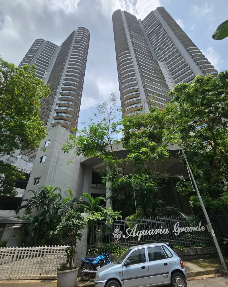 Aquaria Grande — Borivali West