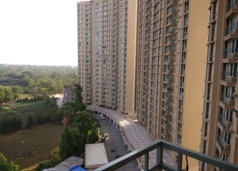 Marina Enclave — Malad West (1)