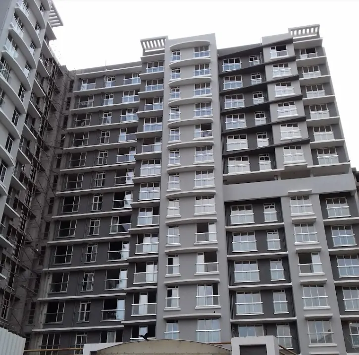 Crescent Solitaire — Andheri East (2)