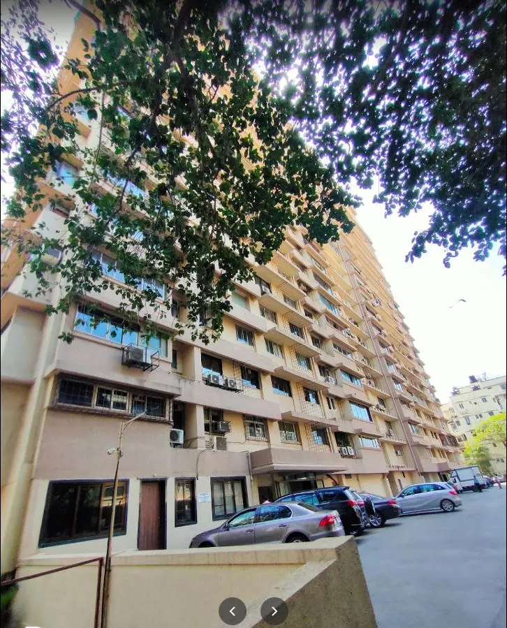Il Palazzo — Walkeshwar