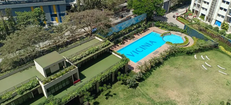 Vicinia — Powai (3)