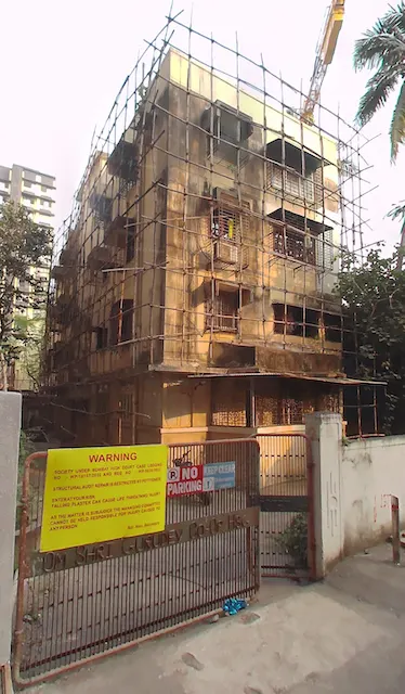Om Shri Gurudev — Khar West (1)