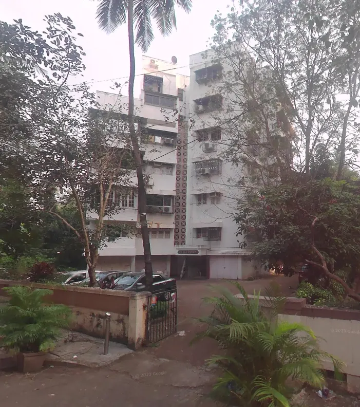 West Coast Apartment — Bandra West (1)