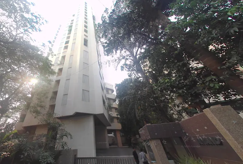 Anand Building — Bandra West (1)