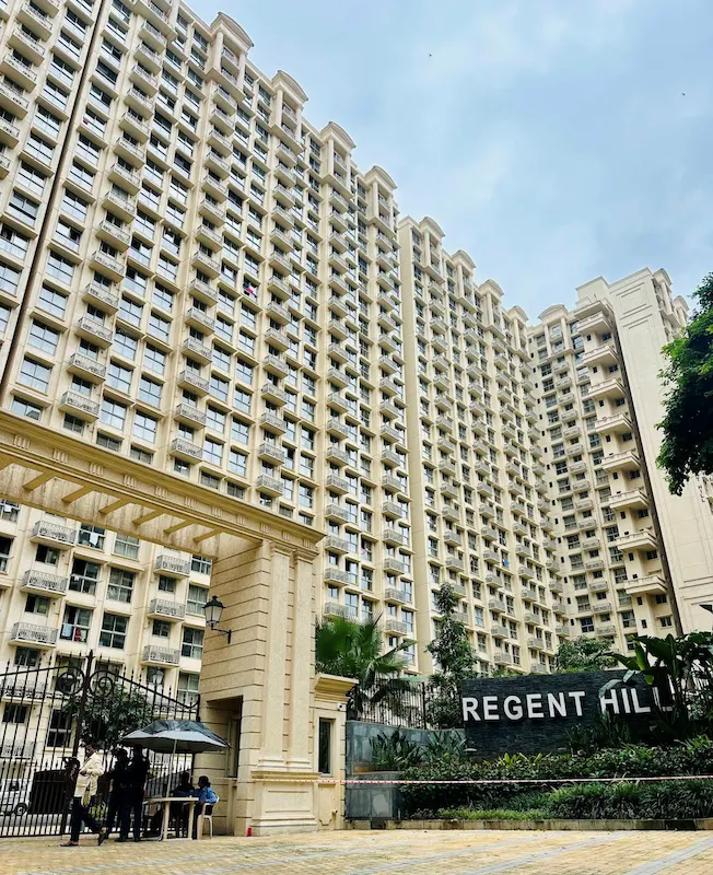 Hiranandani Regent Hill — Powai (2)