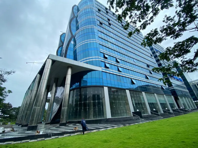 INS Tower — Bandra Kurla Complex (6)