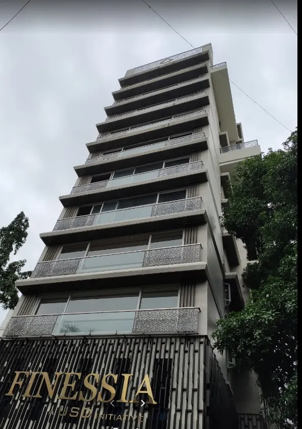 Finessia — Bandra West (1)