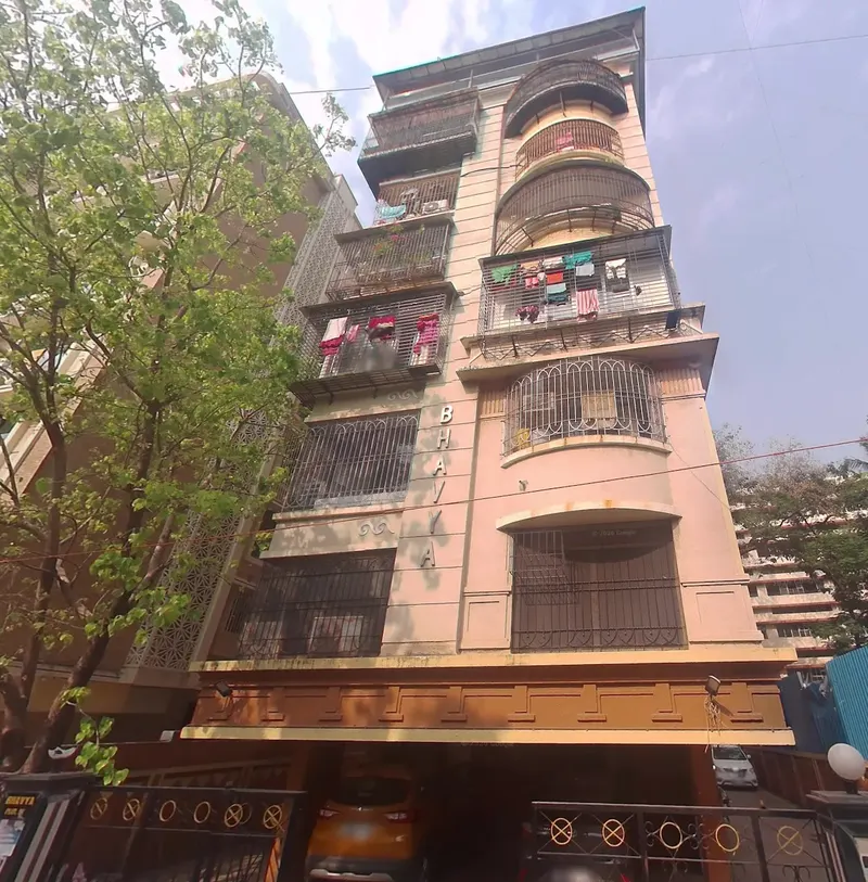 Bhavya Apartments — Khar West (1)