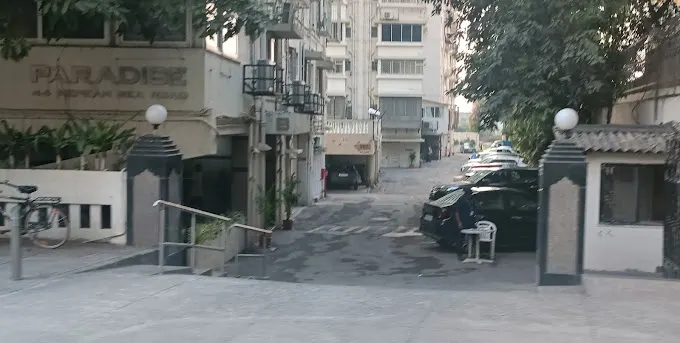 Paradise Apartment — Nepeansea Road