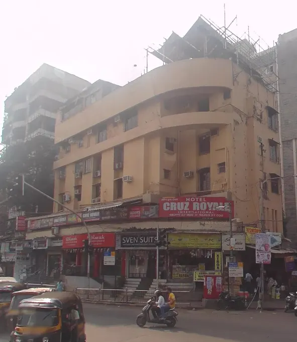 Anand Centre — Santacruz West