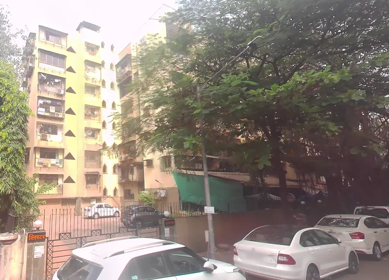 Clifton Apartment — Andheri West (2)