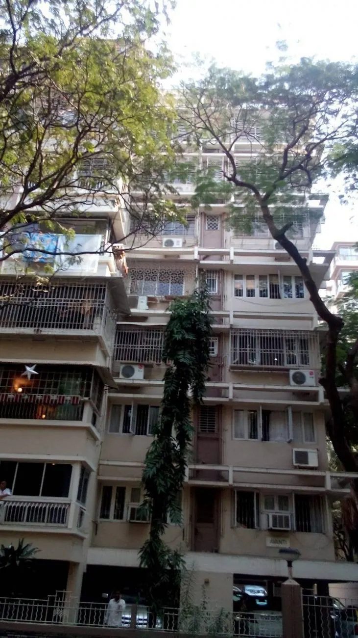 Avanti Apartment — Santacruz West (1)
