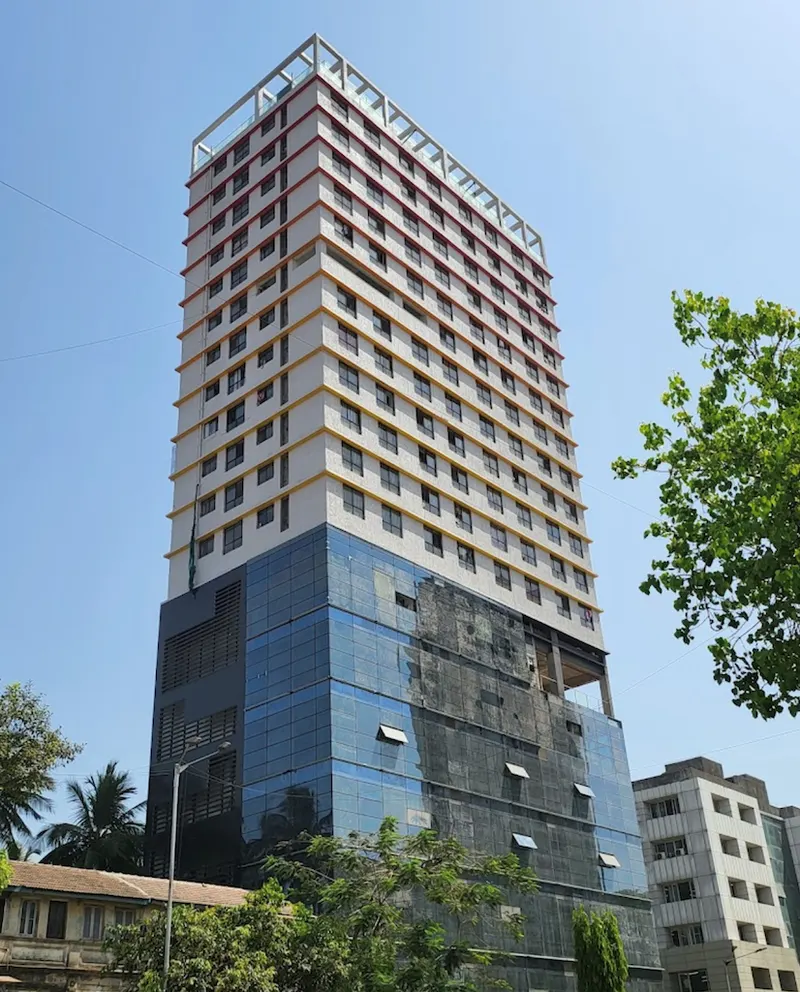 Earth Vintage — Dadar West