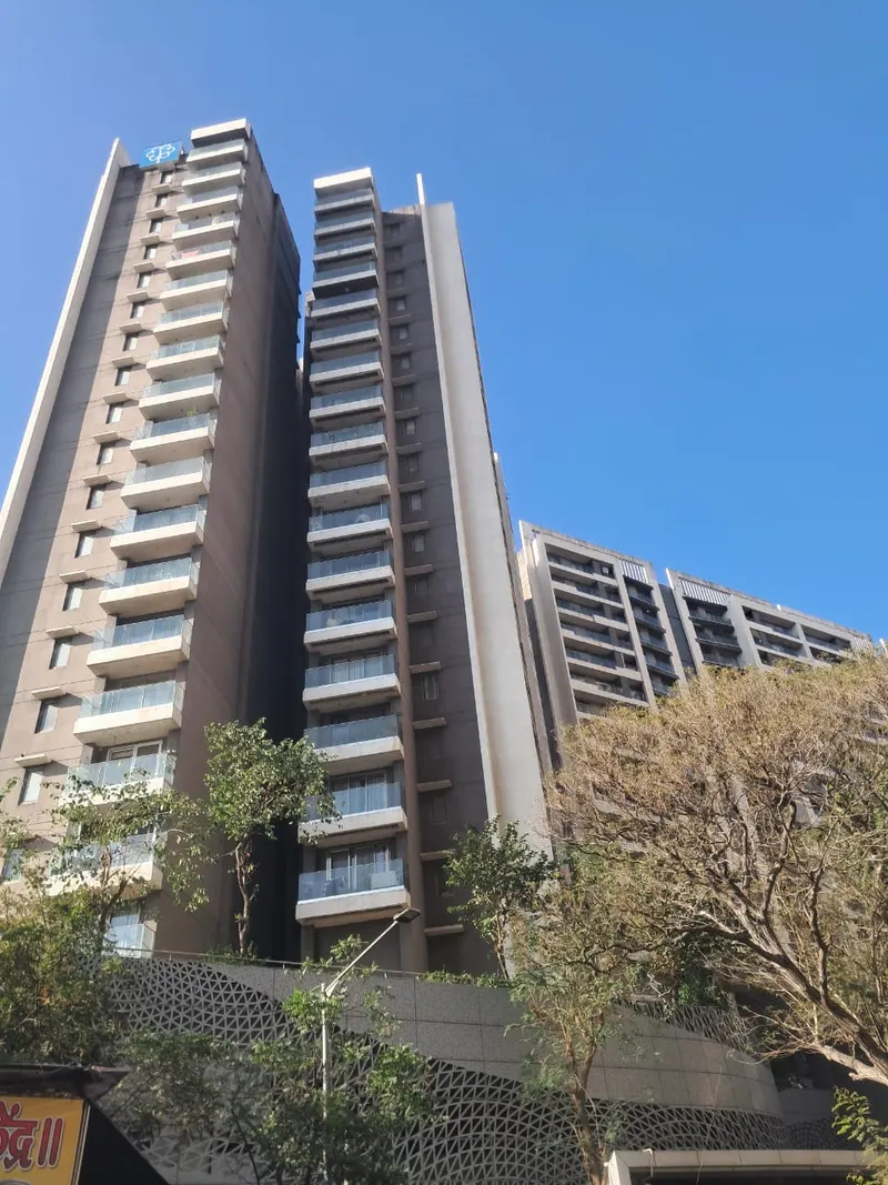 Kalpataru Sparkle — Bandra East (5)