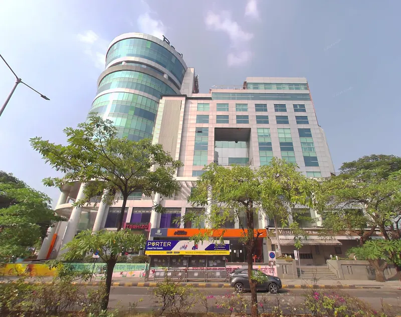 Real Tech Park — Vashi (1)