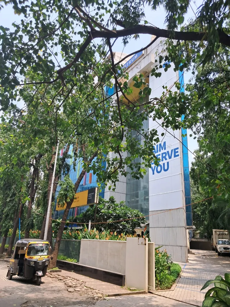 Centrum House — Santacruz East