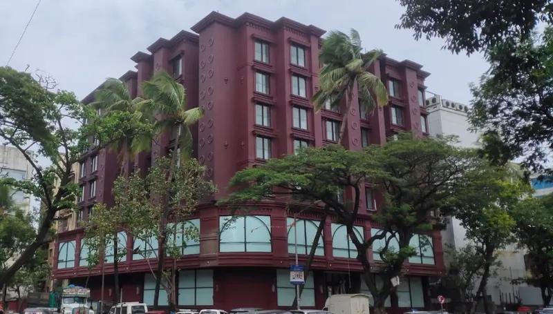 Jeevan Sona — Santacruz West (1)