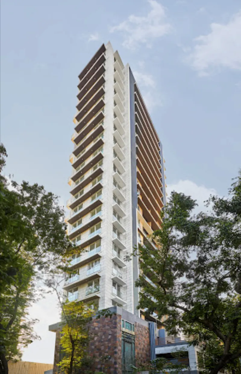 Sugee Mahalaxmi — Dadar East (2)