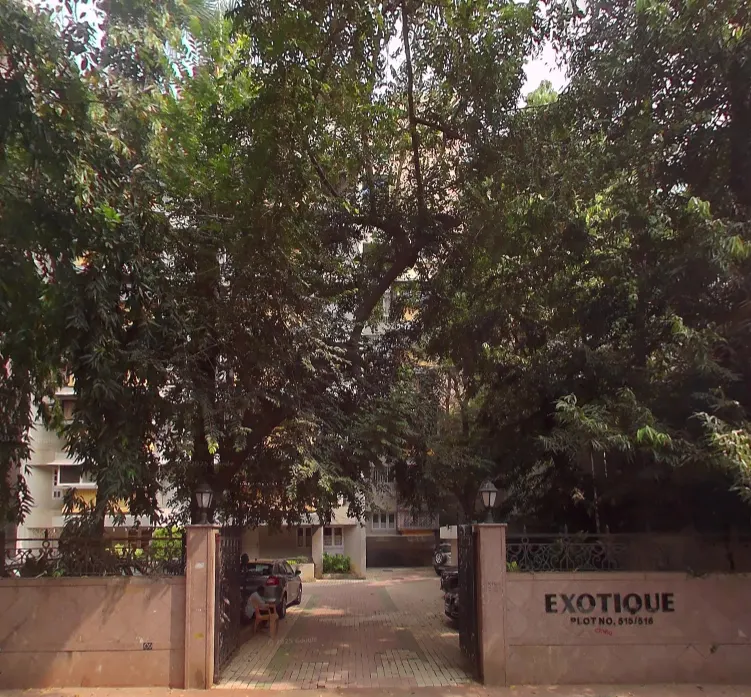 Exotique — Khar West (2)