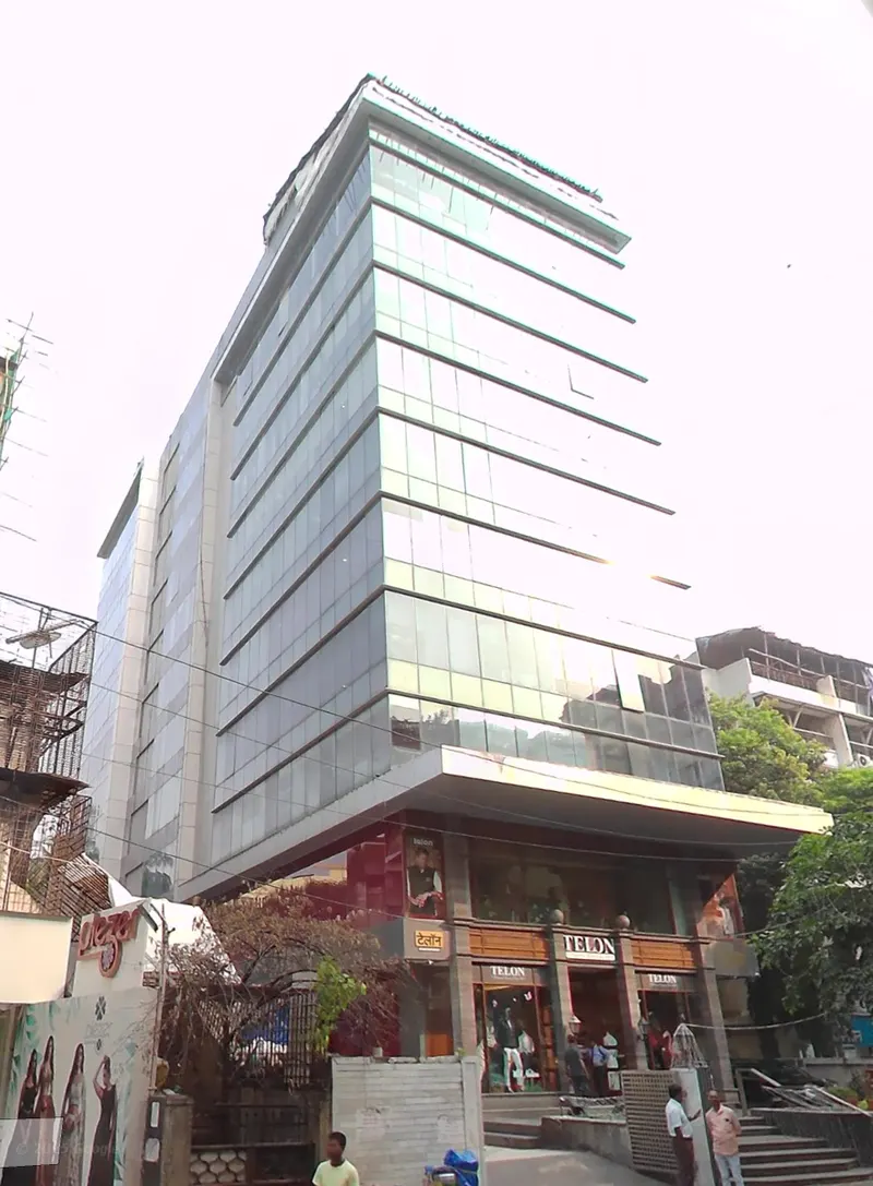 Business Suits 9 — Santacruz West (1)