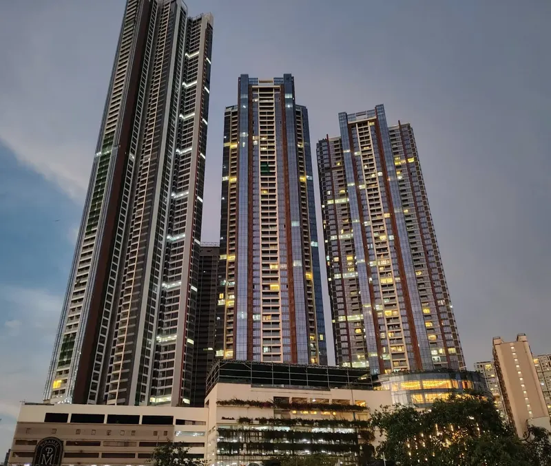 Piramal Mahalaxmi — Mahalaxmi (4)