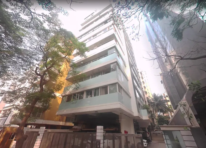Lalani Fairmont — Khar West (3)