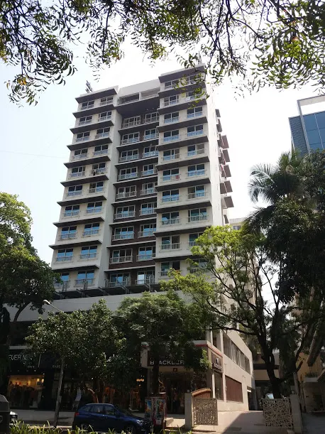 Link Palace — Santacruz West (1)