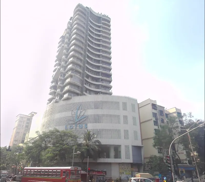 Lotus Link Square — Malad West (1)